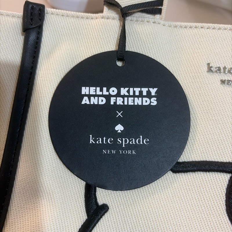 Hello Kitty x Kate Spade New York Kip Canvas Small Tote-11