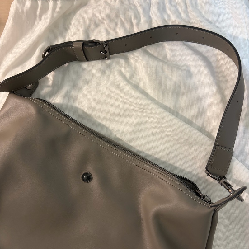 LONG CHAMP LE PLIAGE XTRA 半月形單肩包 M 斑鳩色 - 皮革-11