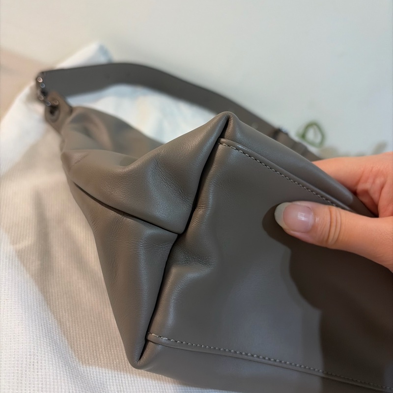 LONG CHAMP LE PLIAGE XTRA 半月形單肩包 M 斑鳩色 - 皮革-8