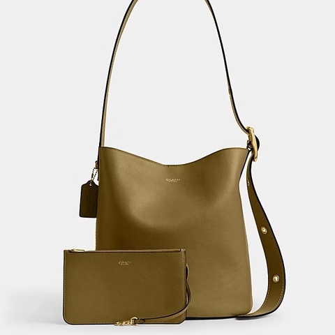 COACH BLEECKER 水桶包 MUTED OLIVE