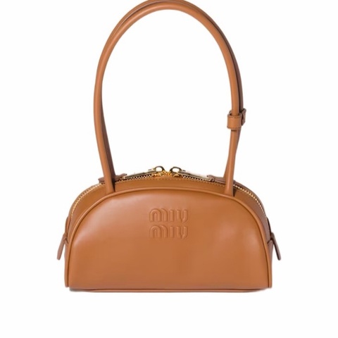 Miu Miu 女士 Beau 皮革包均碼碼23cm*10cm*11.5cm