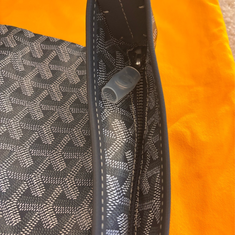 Goyard 全新熱門 HOBO 包 (灰)-3