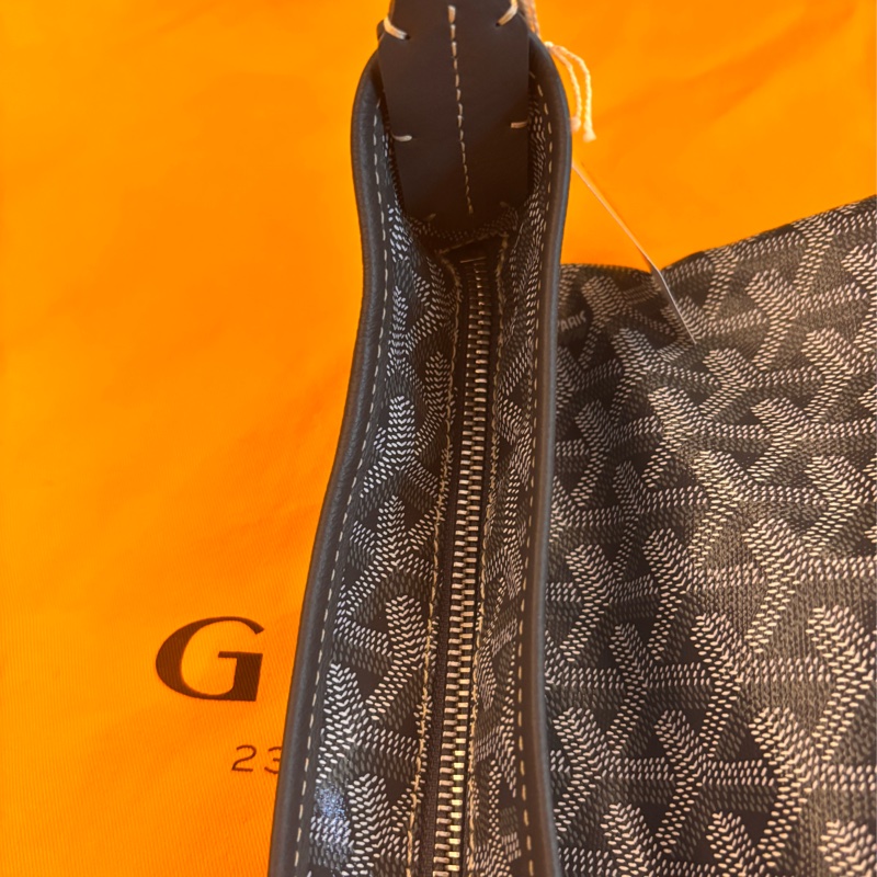Goyard 全新熱門 HOBO 包 (灰)-4