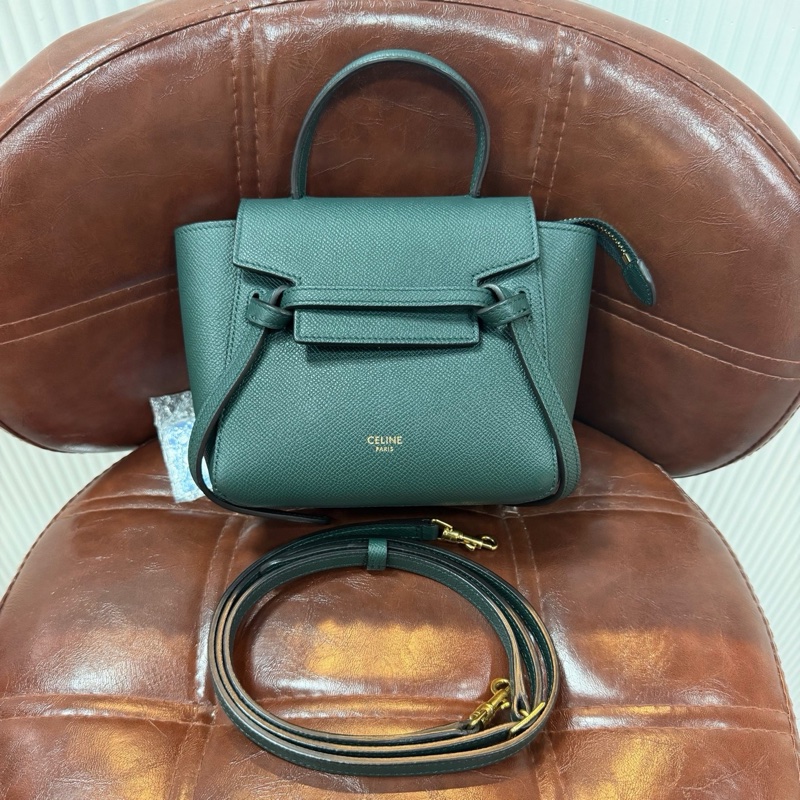 CELINE 賽琳️ Belt Pico 迷你鯰魚包 墨綠色金扣 尺寸15×16cm 超級可愛-4