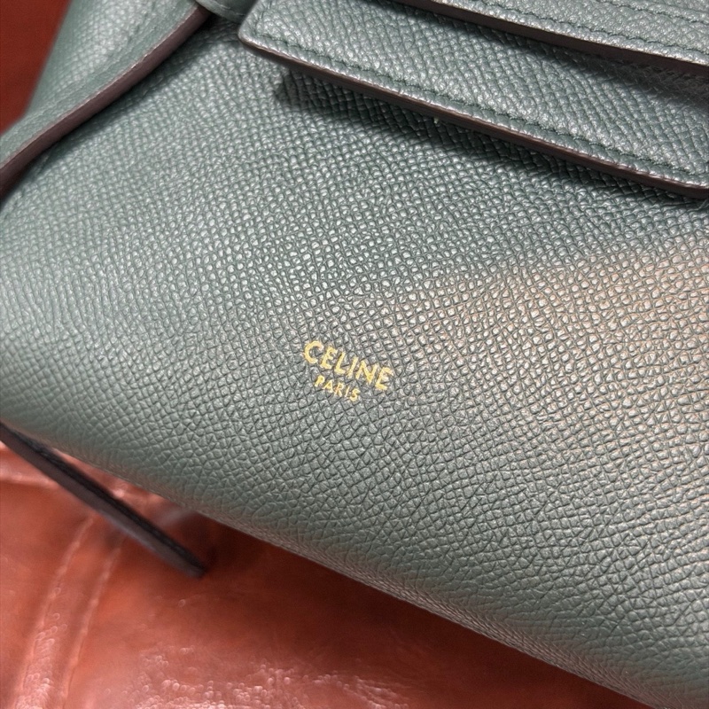 CELINE 賽琳️ Belt Pico 迷你鯰魚包 墨綠色金扣 尺寸15×16cm 超級可愛-6