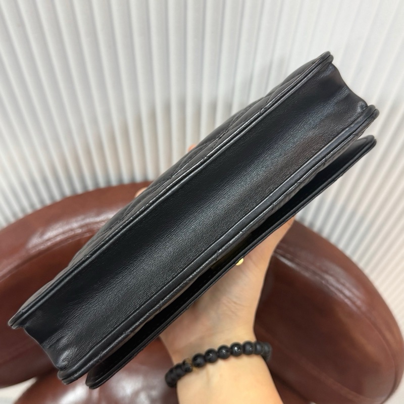 CHANEL 香奈兒 2.55 發財WOC鏈條包 黑金油蠟皮 尺寸19×12.5×4cm 超多背法-6