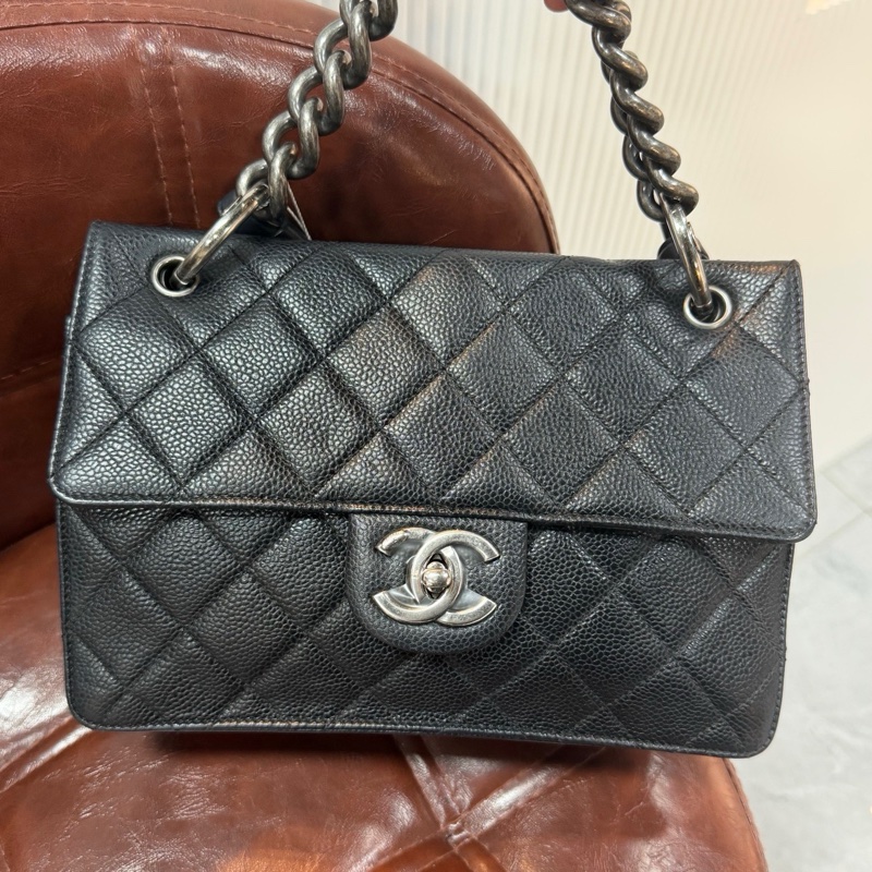 CHANEL 香奈兒 孟買 小號二合一郵差手提斜挎鏈條包 黑銀荔枝牛皮 尺寸24×17cm 20開-4