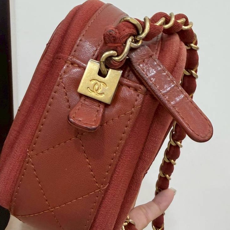《仙闆名牌精品》CHANEL 香奈兒 紅色 鍊條包 相機包 斜背包 肩背包-18