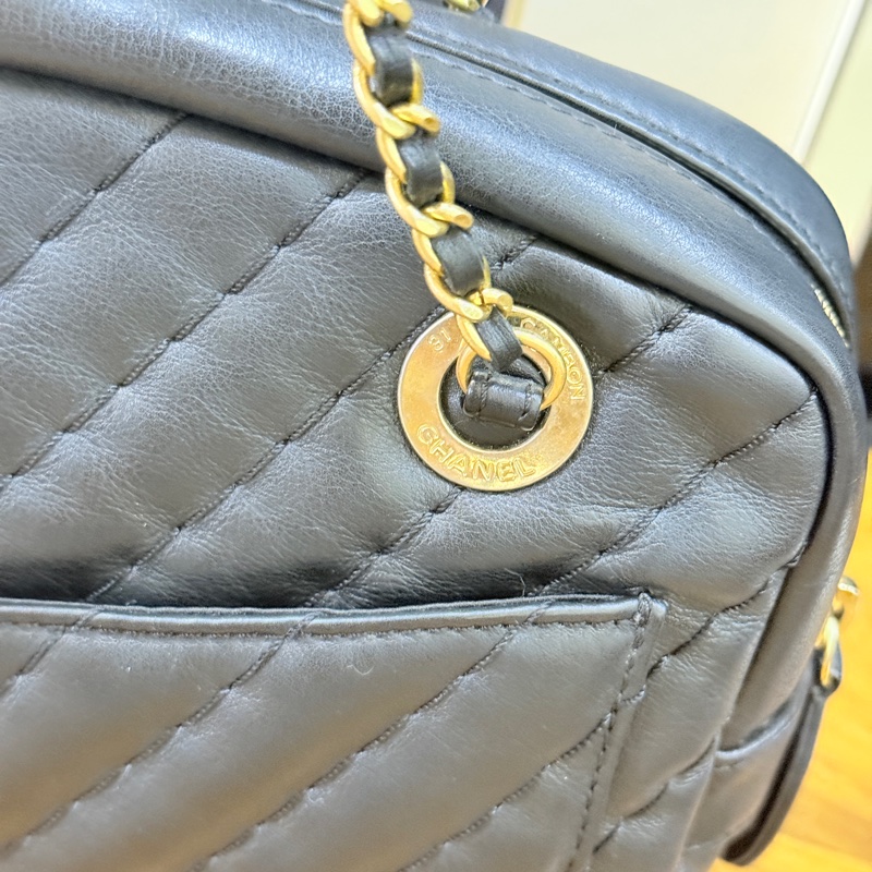 95新🏅CHANEL 香奈兒 黑色 耐用牛皮 皮穿鏈斜背包 內裡拉鍊膠膜還在✨-41