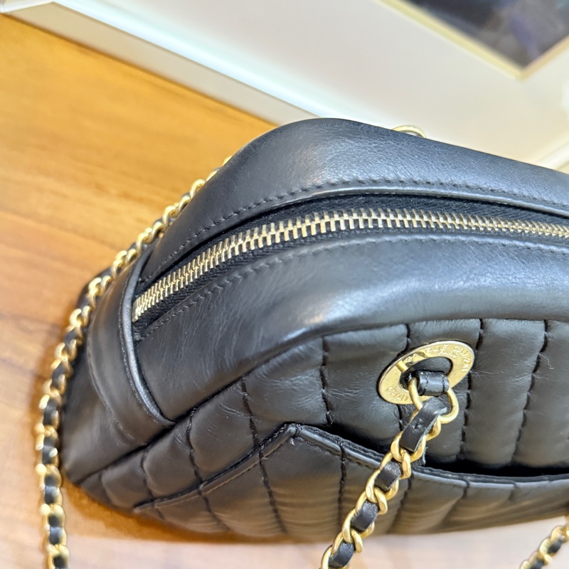 95新🏅CHANEL 香奈兒 黑色 耐用牛皮 皮穿鏈斜背包 內裡拉鍊膠膜還在✨-46