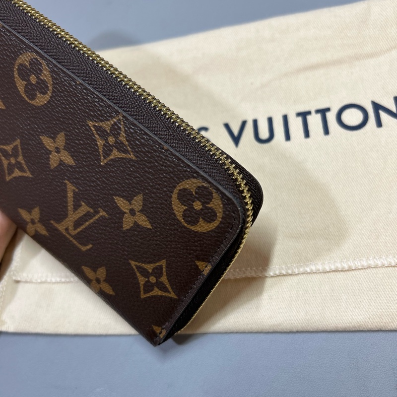 Louis Vuitton (路易威登)-8