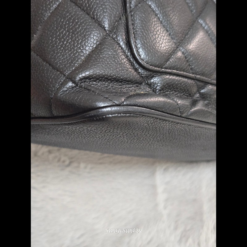 Chanel 香奈兒 復古大雙C金幣吊飾 希爾頓包 黑色荔枝紋牛皮托特包/肩背包-28