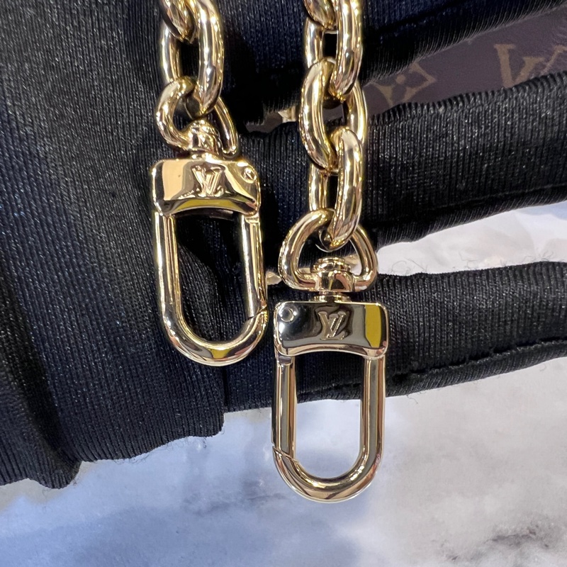 LI 原花金釦Ivy肩斜背色M81911-15