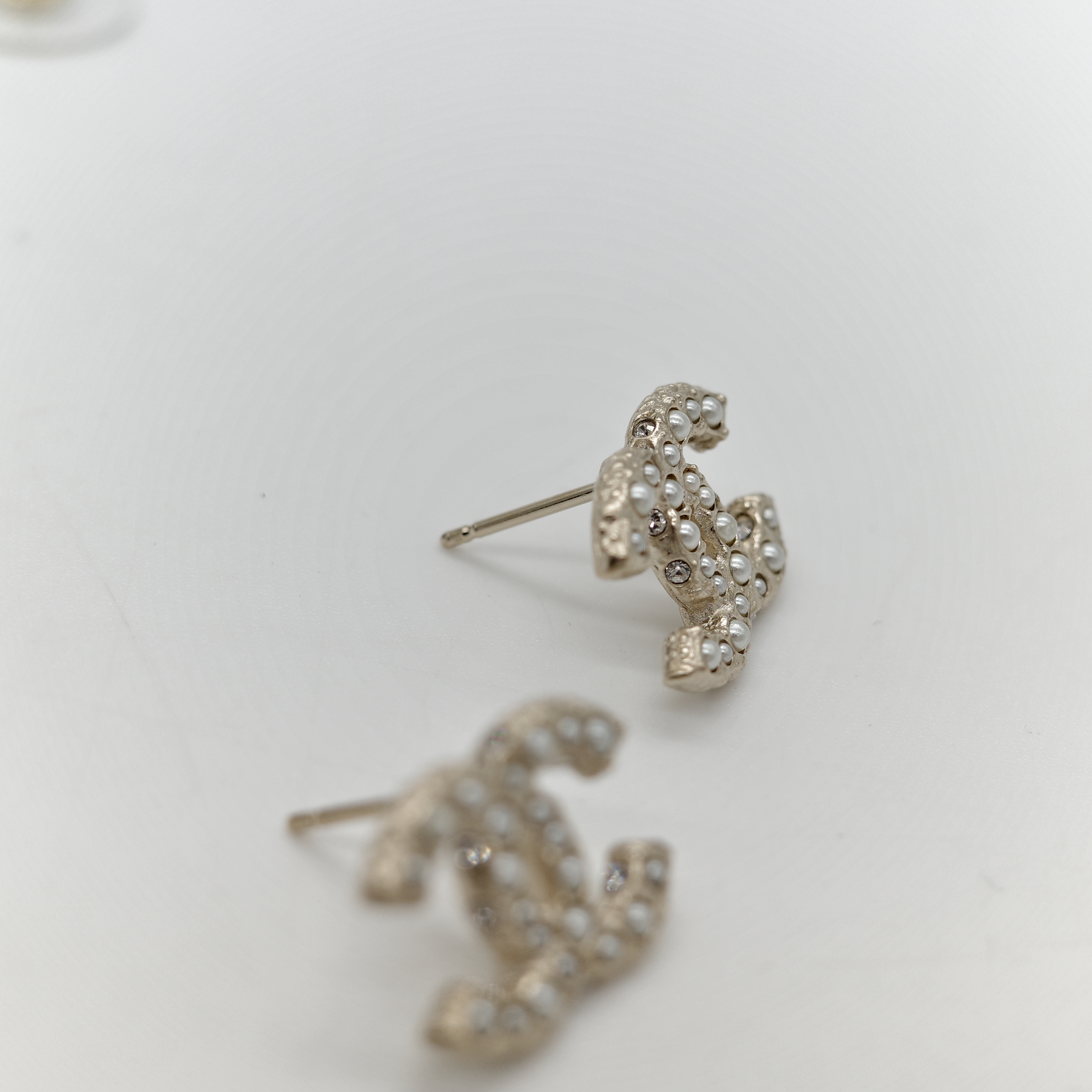 Chanel香奈兒 CC Logo珍珠 耳釘 耳環-9