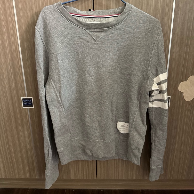 【穿不下含淚割愛】Thom Browne 經典 4-Bar 灰色衛衣 2號 (M碼) 100%正品/附Legit驗證書-0