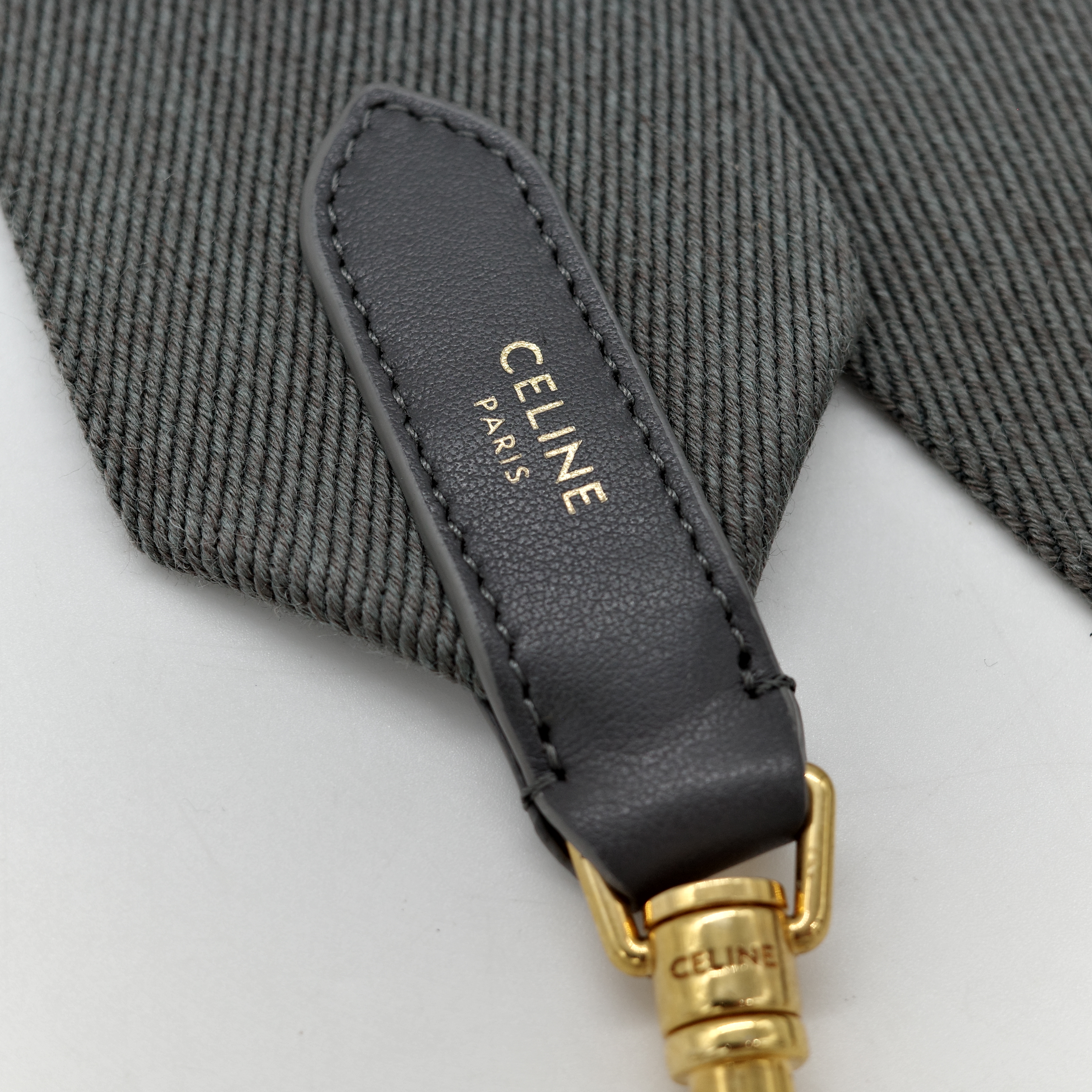 Celine 思琳 灰色帆布 Logo字樣 肩帶-3