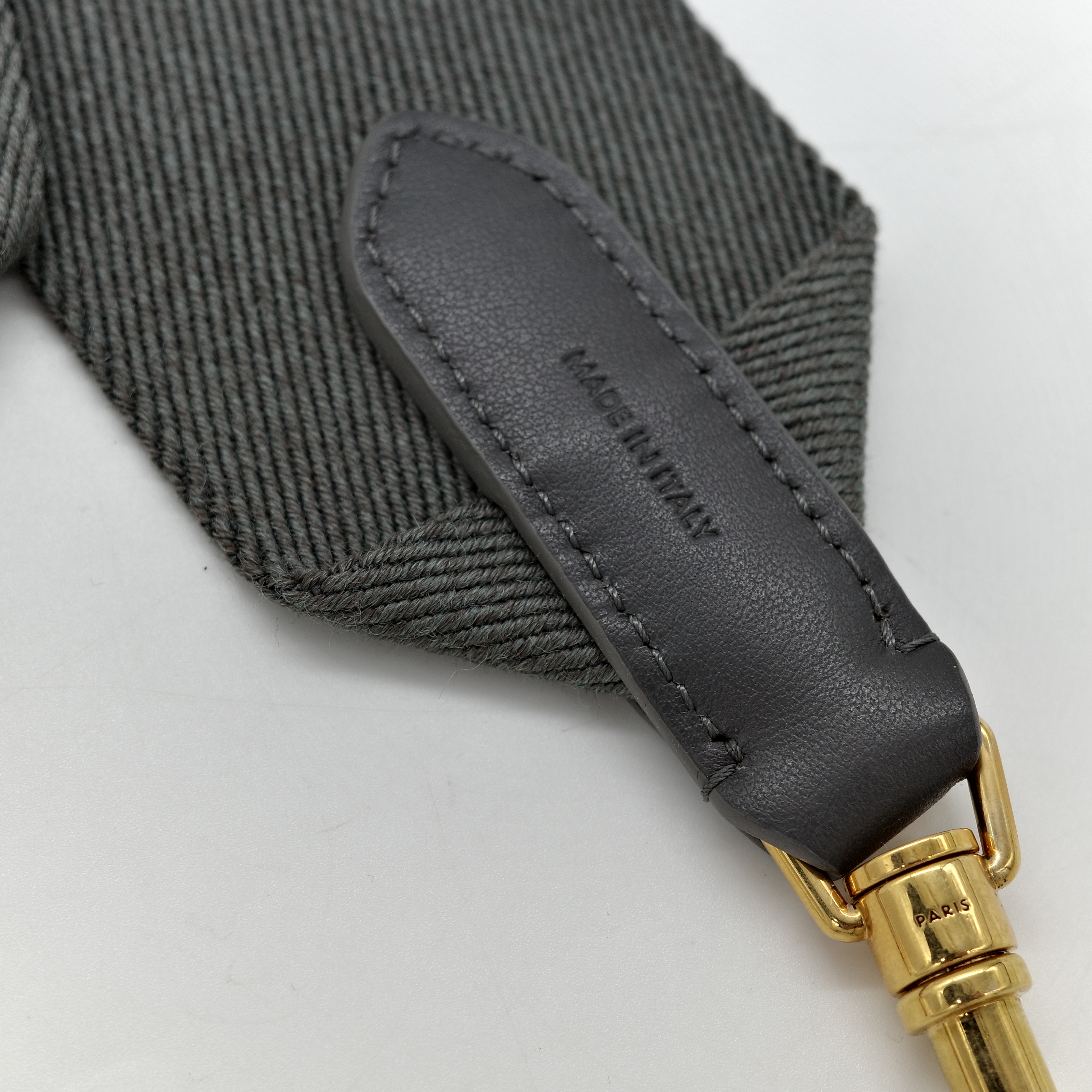 Celine 思琳 灰色帆布 Logo字樣 肩帶-4