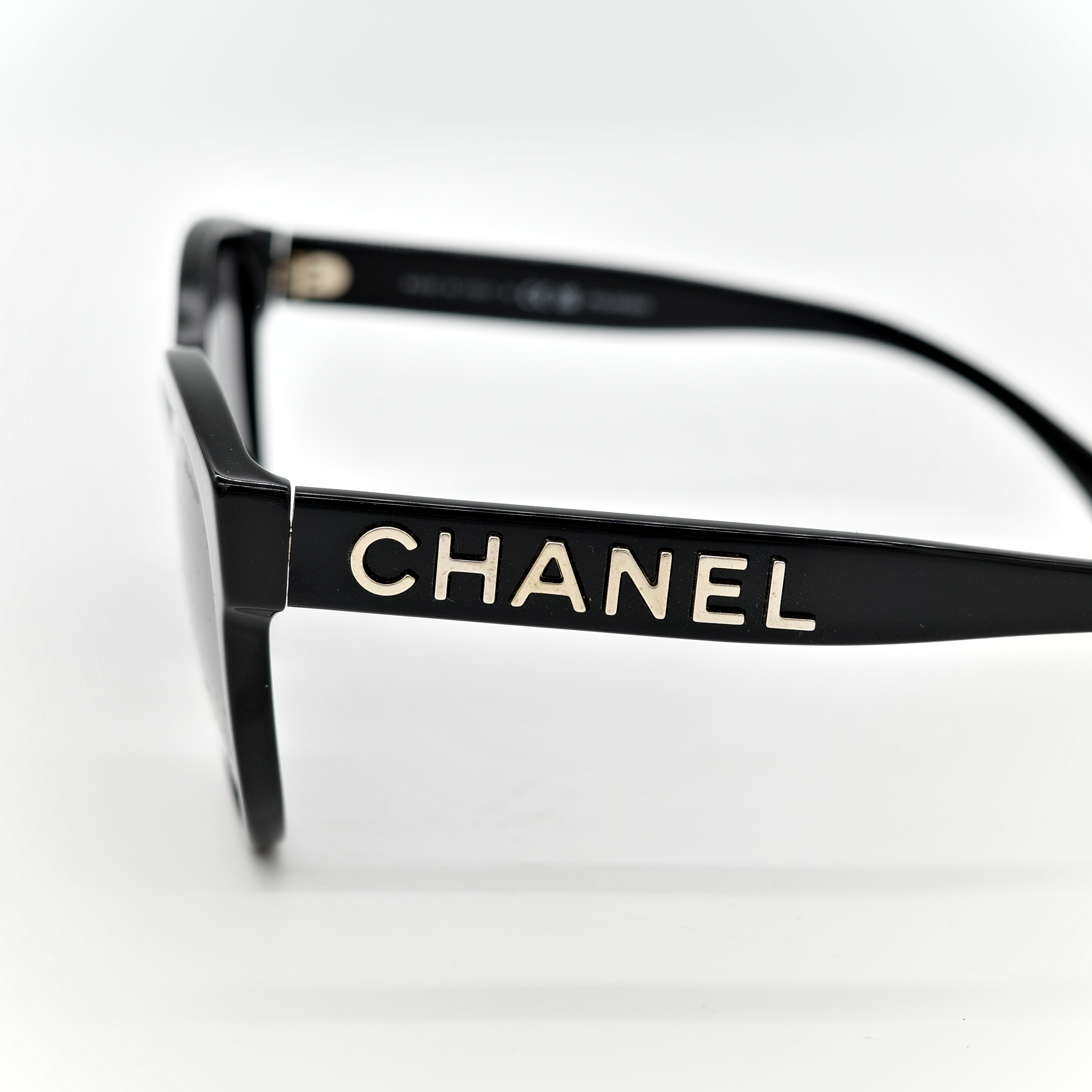 Chanel香奈兒 Logo 塑膠框 墨鏡-7