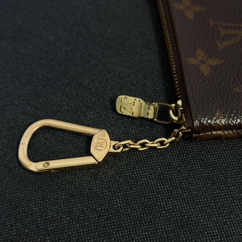 Louis Vuitton Monogram 鑰匙零錢包-15