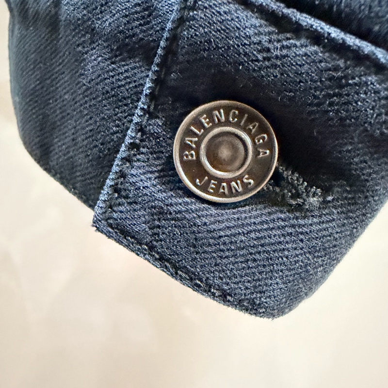 Balenciaga 黑色膠帶牛仔外套-6