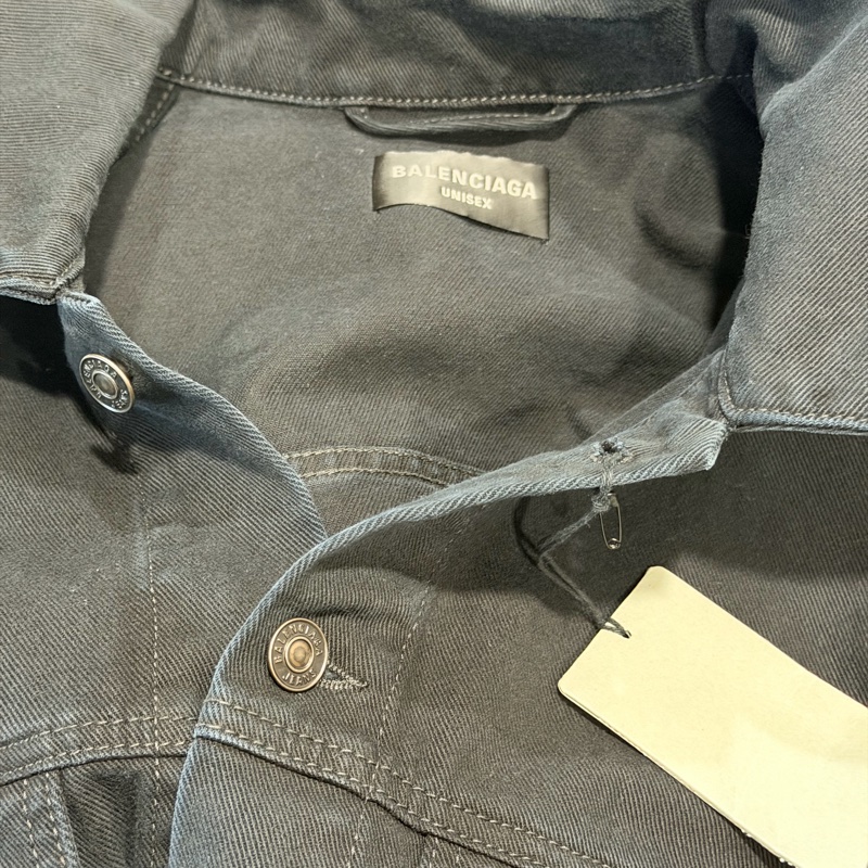 Balenciaga 黑色膠帶牛仔外套-24