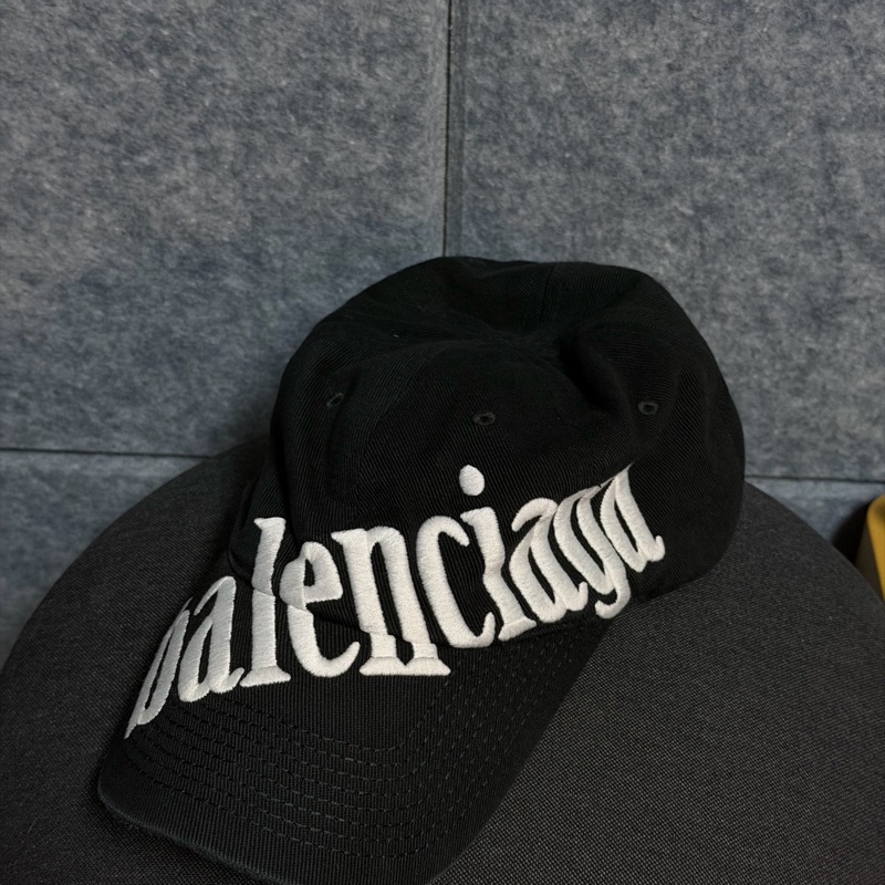 Balenciaga 字樣刺繡老帽 黑色 近全新-0