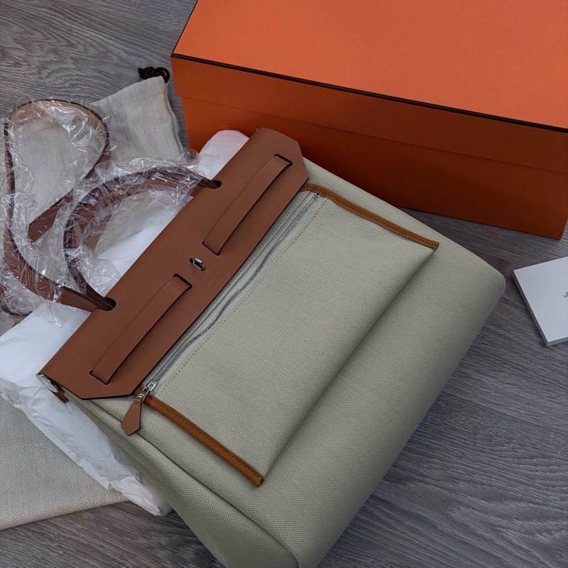 Hermès Herbag 30 米白拼棕 全新-4