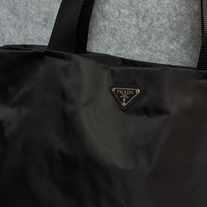 PRADA 尼龍托特包 黑色-3