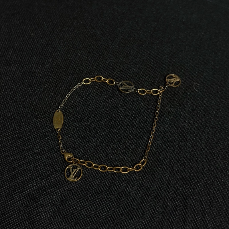 Louis Vuitton 經典Logo 手鍊(金色)-0