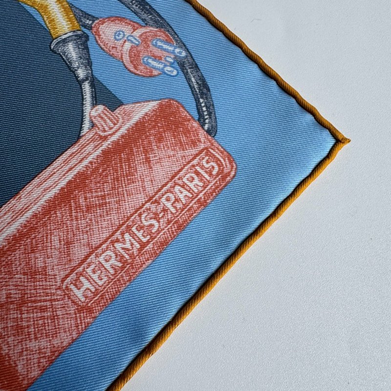💝高級感 Hermes 藍匠英文字母方巾-5
