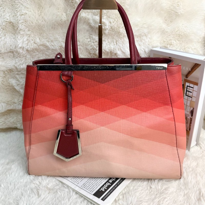 Fendi 經典 2 Jours 幾何漸層 手提包 紅色-0