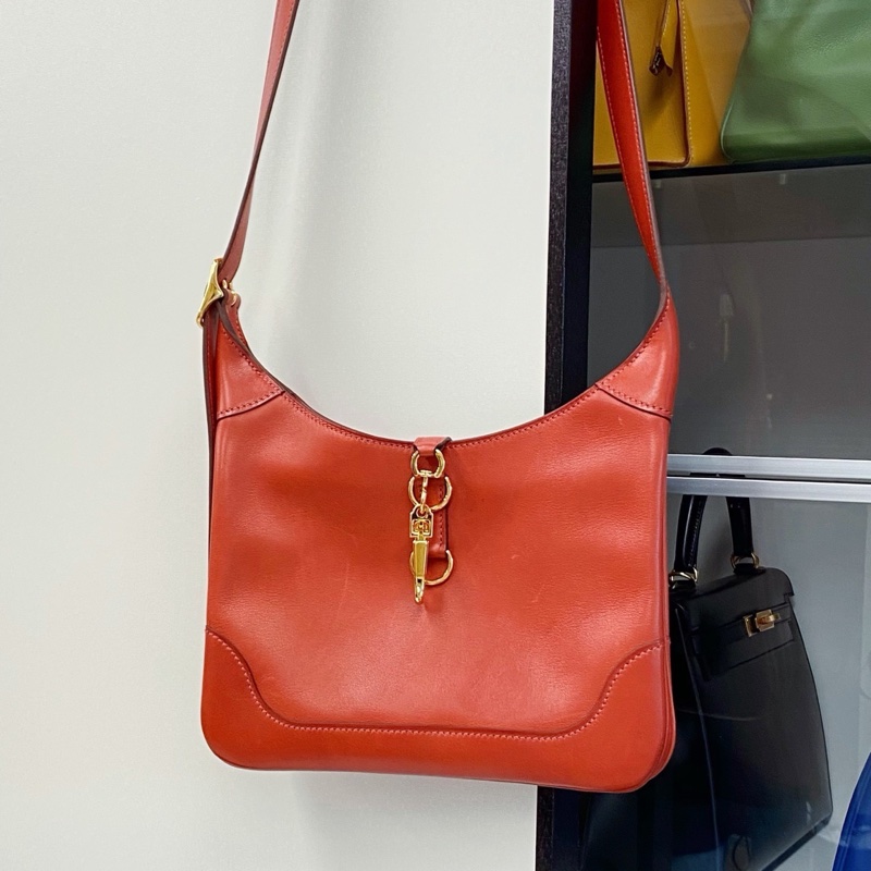 Hermès 愛馬仕Trim Duo 24 pm小號 斜挎包 2V伯爵紅 金扣 Volupto皮 Y刻-2