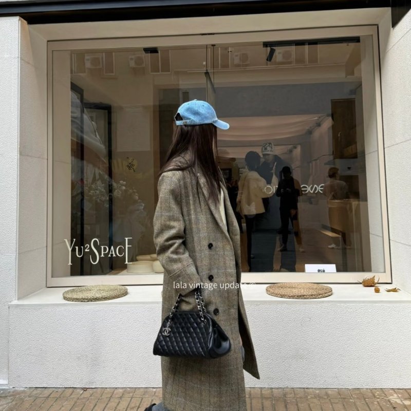 Chanel 保齡球包 黑銀-4