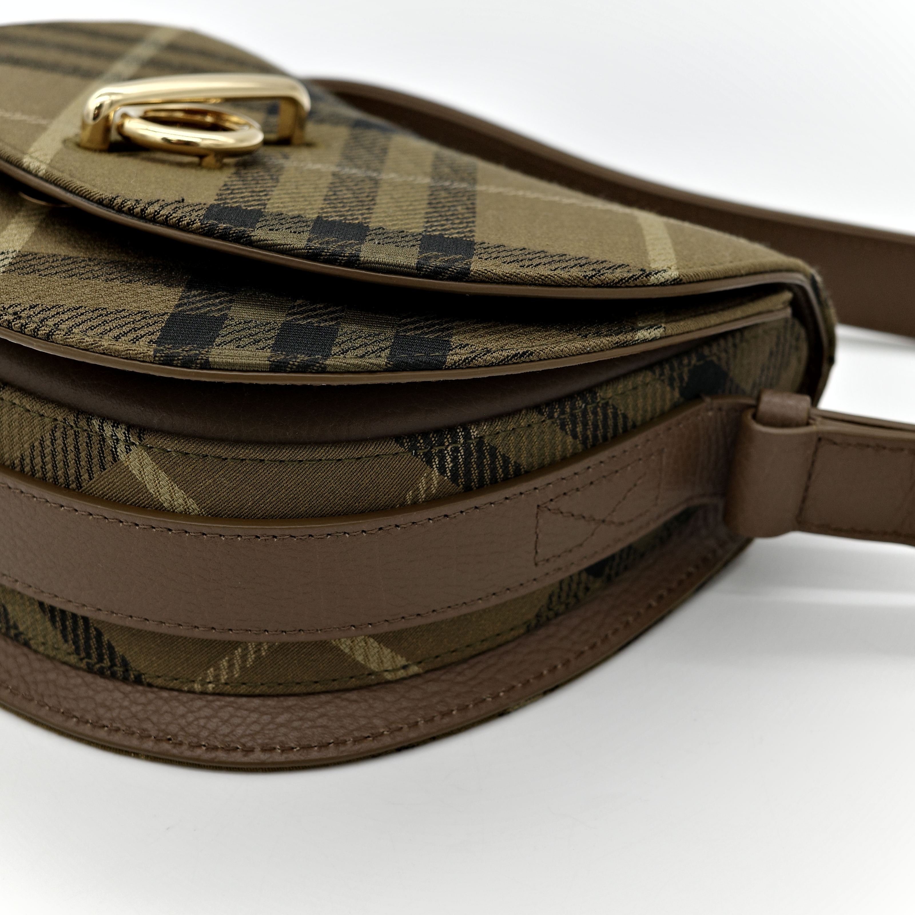 Burberry 馬鞍包-7