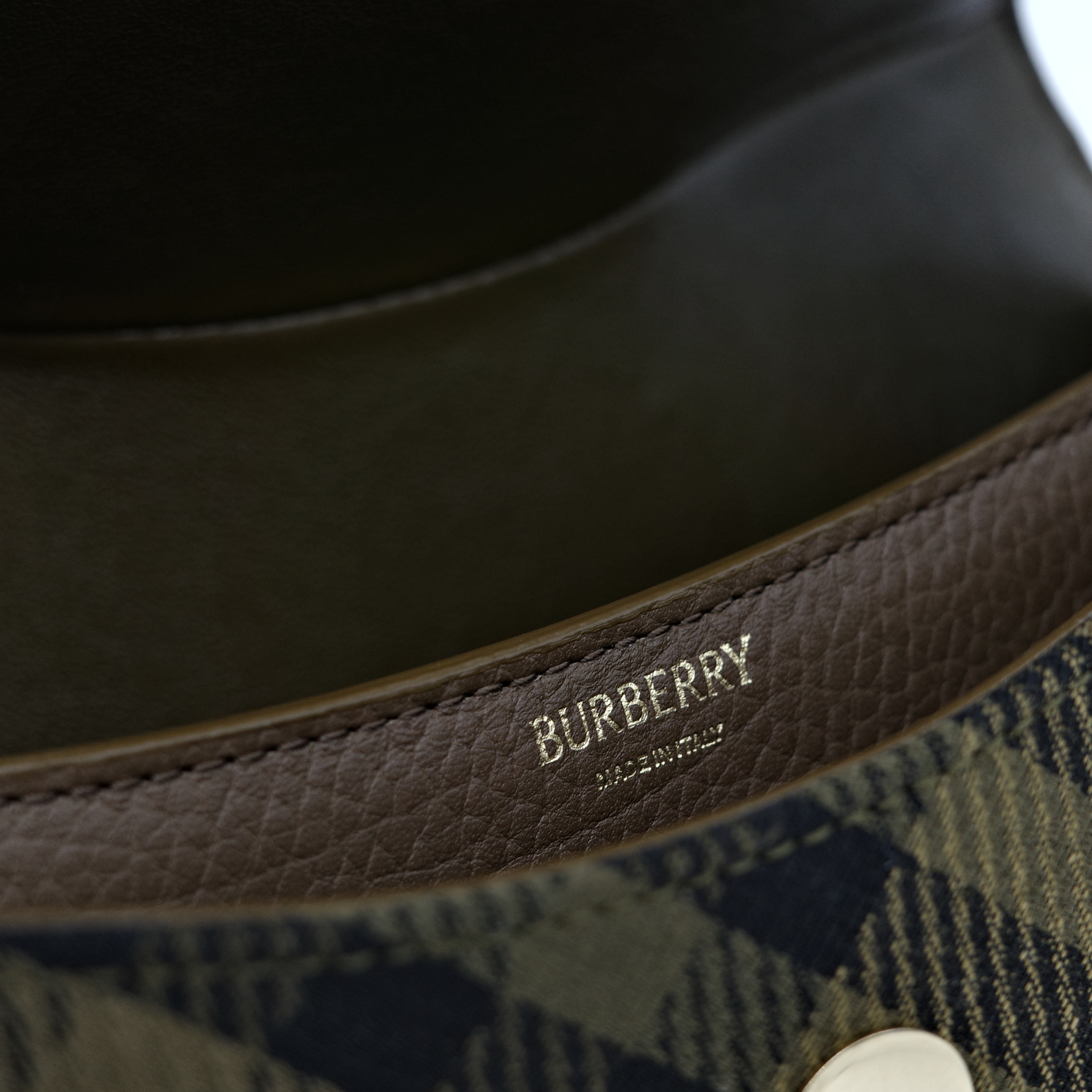 Burberry 馬鞍包-15