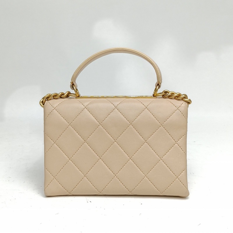 CHANEL 米色羊皮28開金扣19ATrendyCC口蓋包肩背包-2