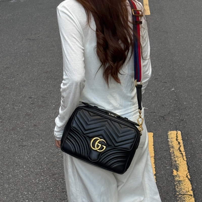 【超級新🆕】GUCCI Marmont 馬夢 經典相機包 斜背包(專櫃10.3萬)-0