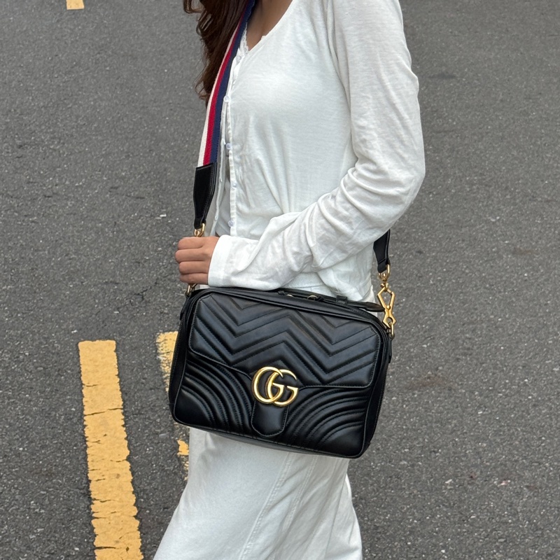 【超級新🆕】GUCCI Marmont 馬夢 經典相機包 斜背包(專櫃10.3萬)-2