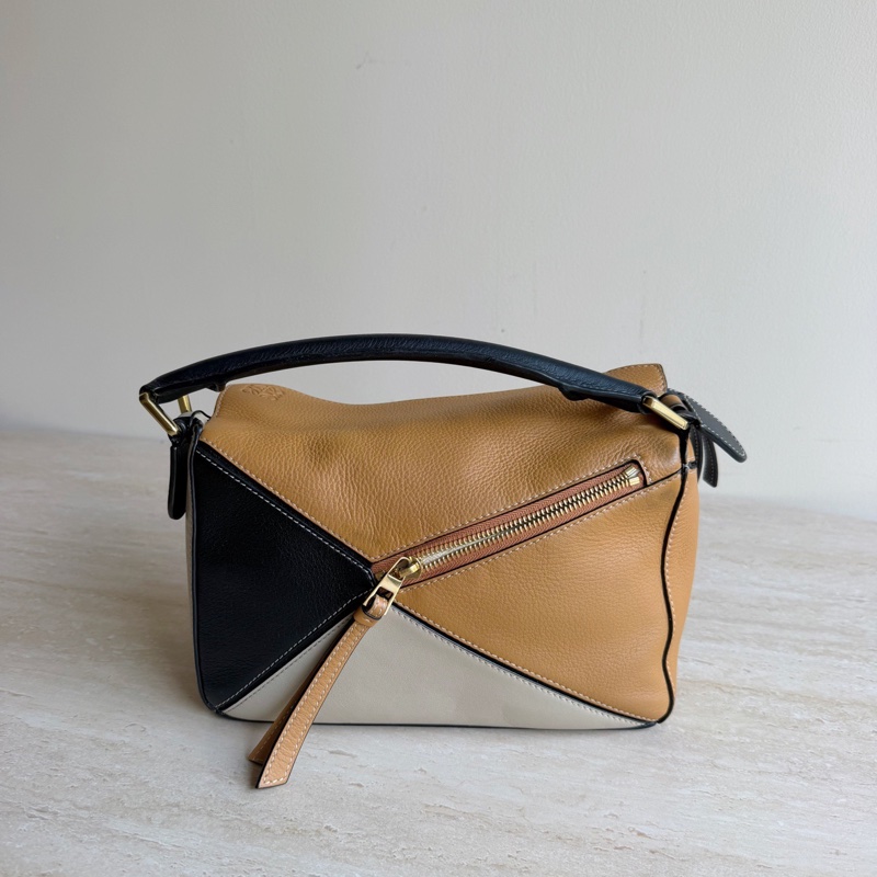 LOEWE羅意威Puzzle拼色幾何包小號 底長24cm-1