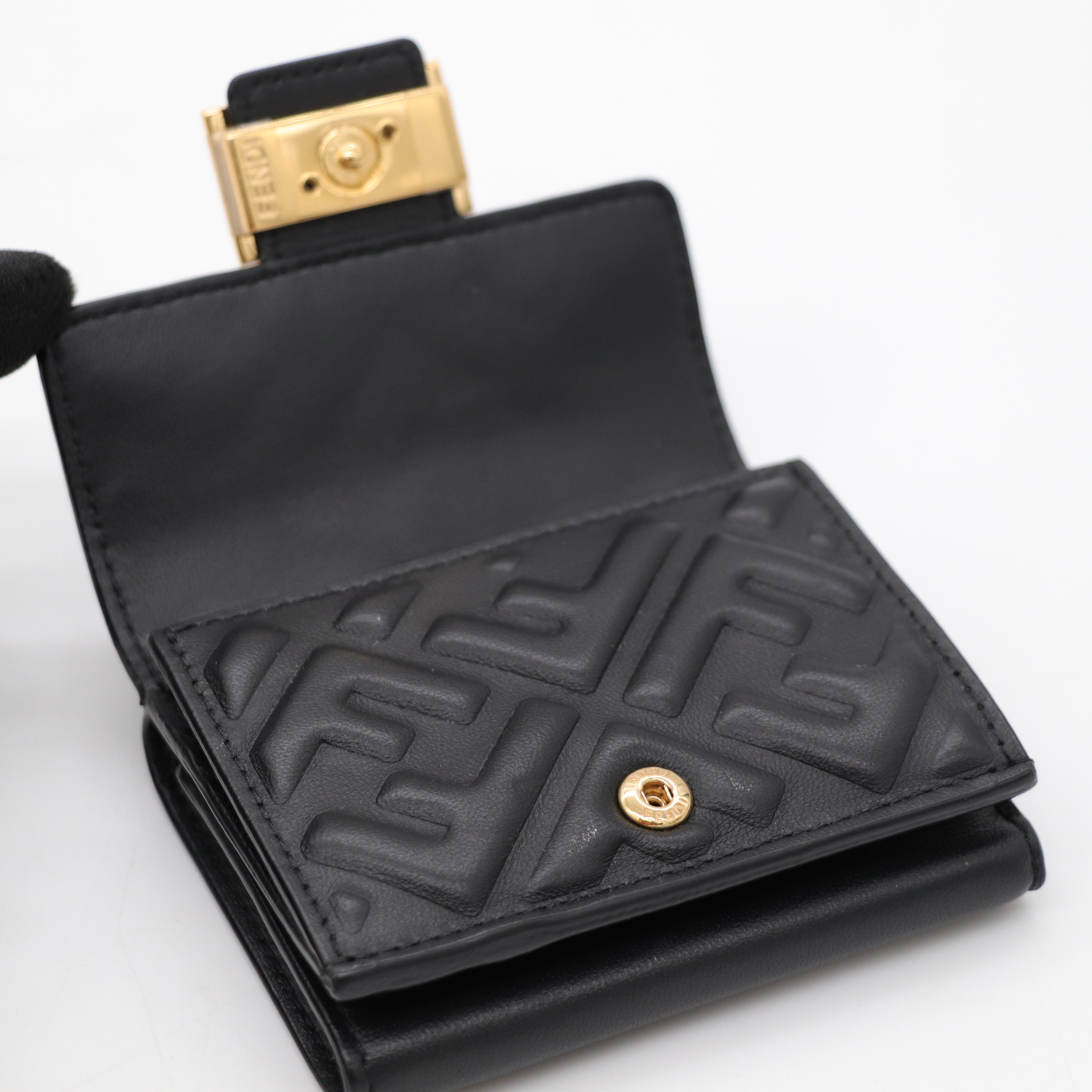 FENDI 黑色短夾-5