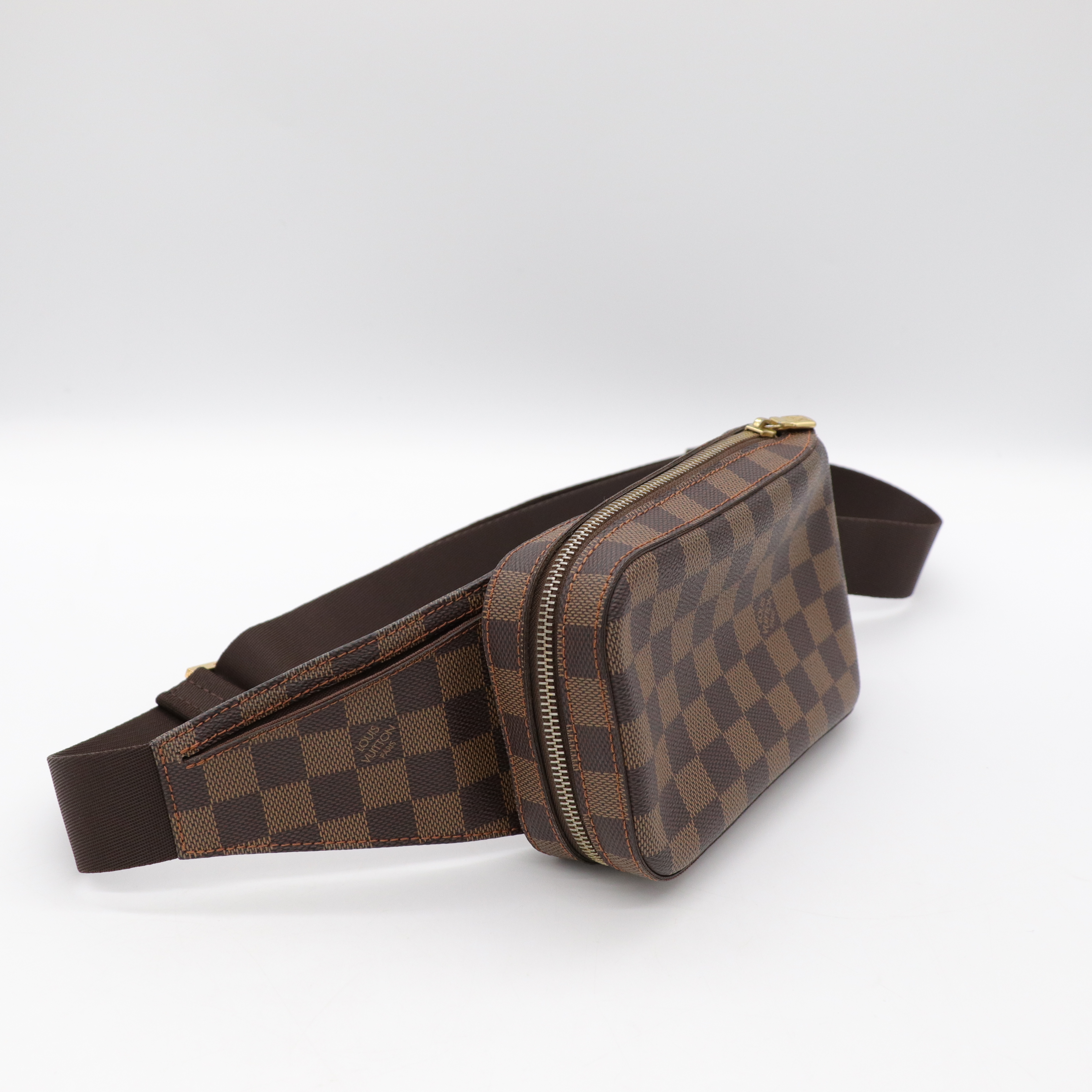 Louis Vuitton 拼色腰包-1