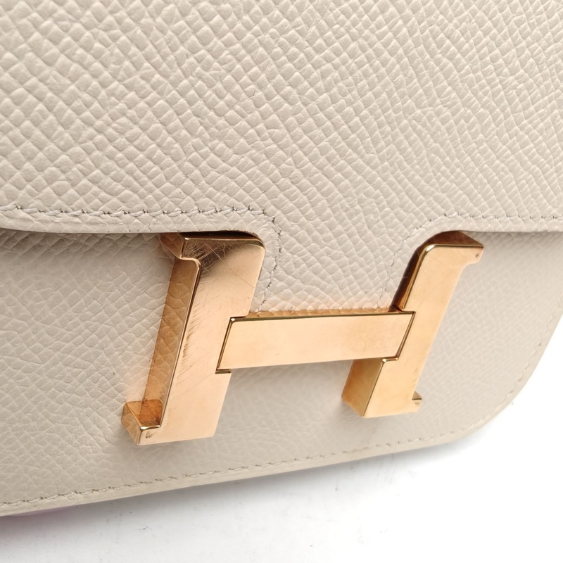 HERMES Constance康康Slim奶昔白Epsom皮U刻金扣肩背包-4