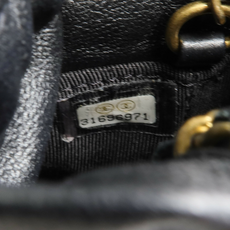 CHANEL 牛皮皮革Mini Drawstring Bucket Bag鏈帶肩背袋-8