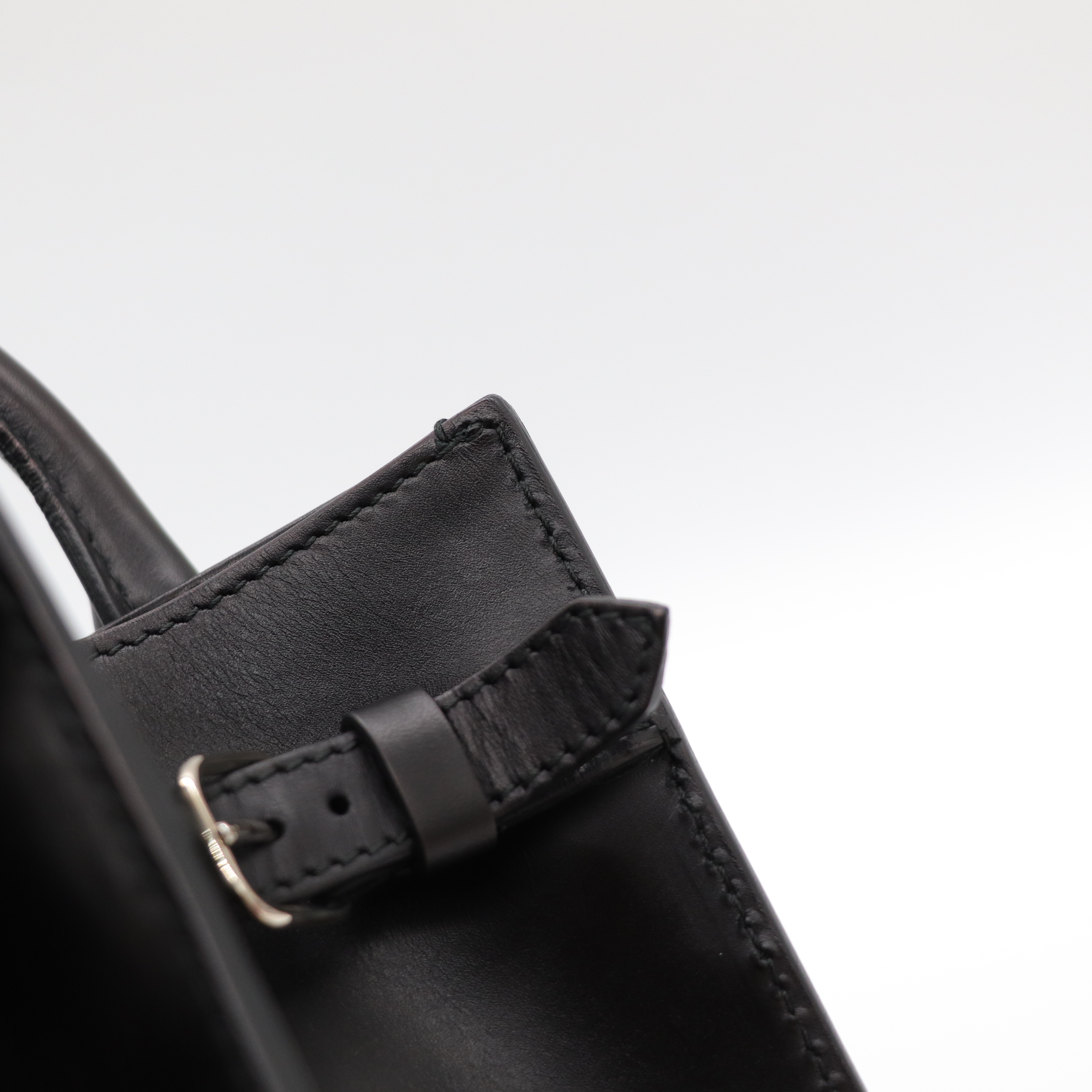 BALENCIAGA 黑色素色小托特包-9