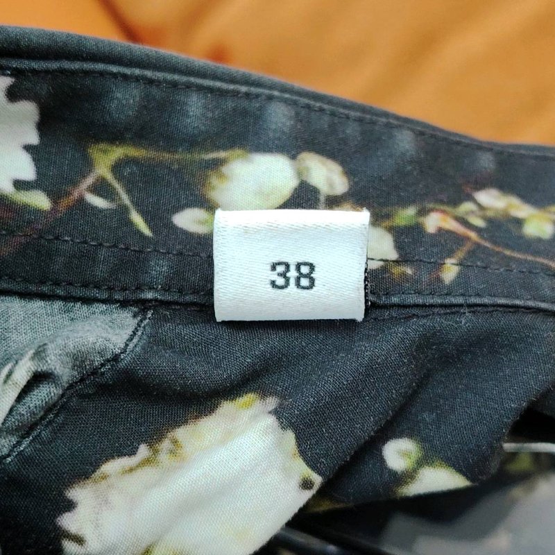 Givenchy 紀梵希 珍珠滿天星襯衫 38碼 無領標-4