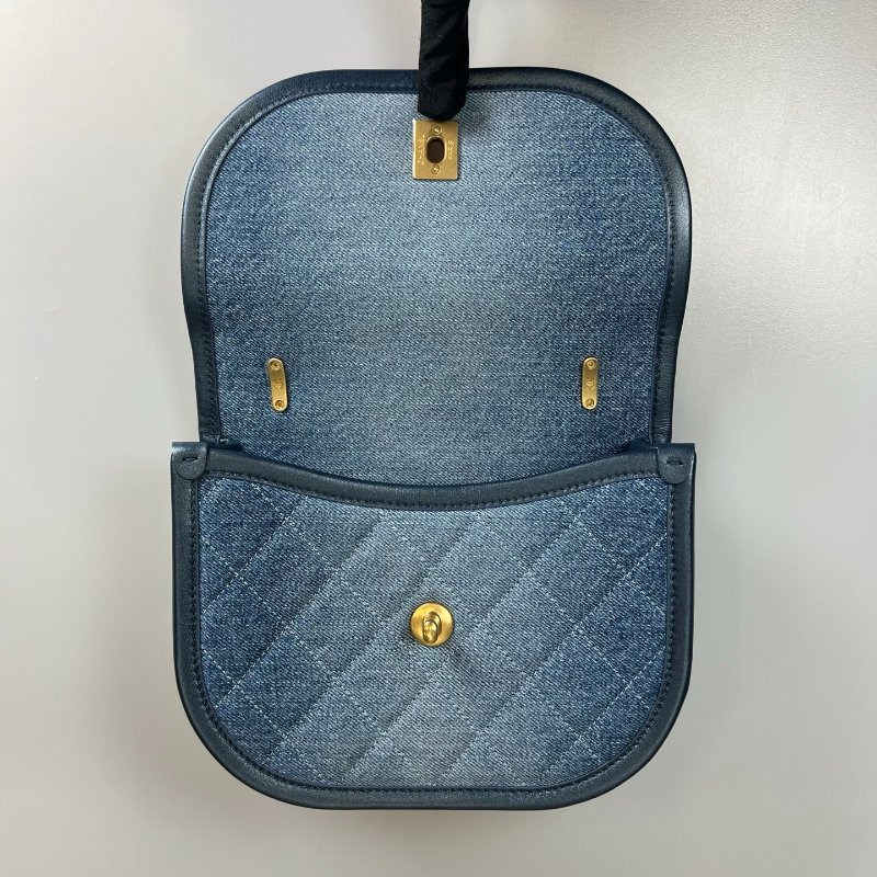 CHANEL季節款 帆布金釦馬鞍包 牛仔藍 AS4850/晶片款-5