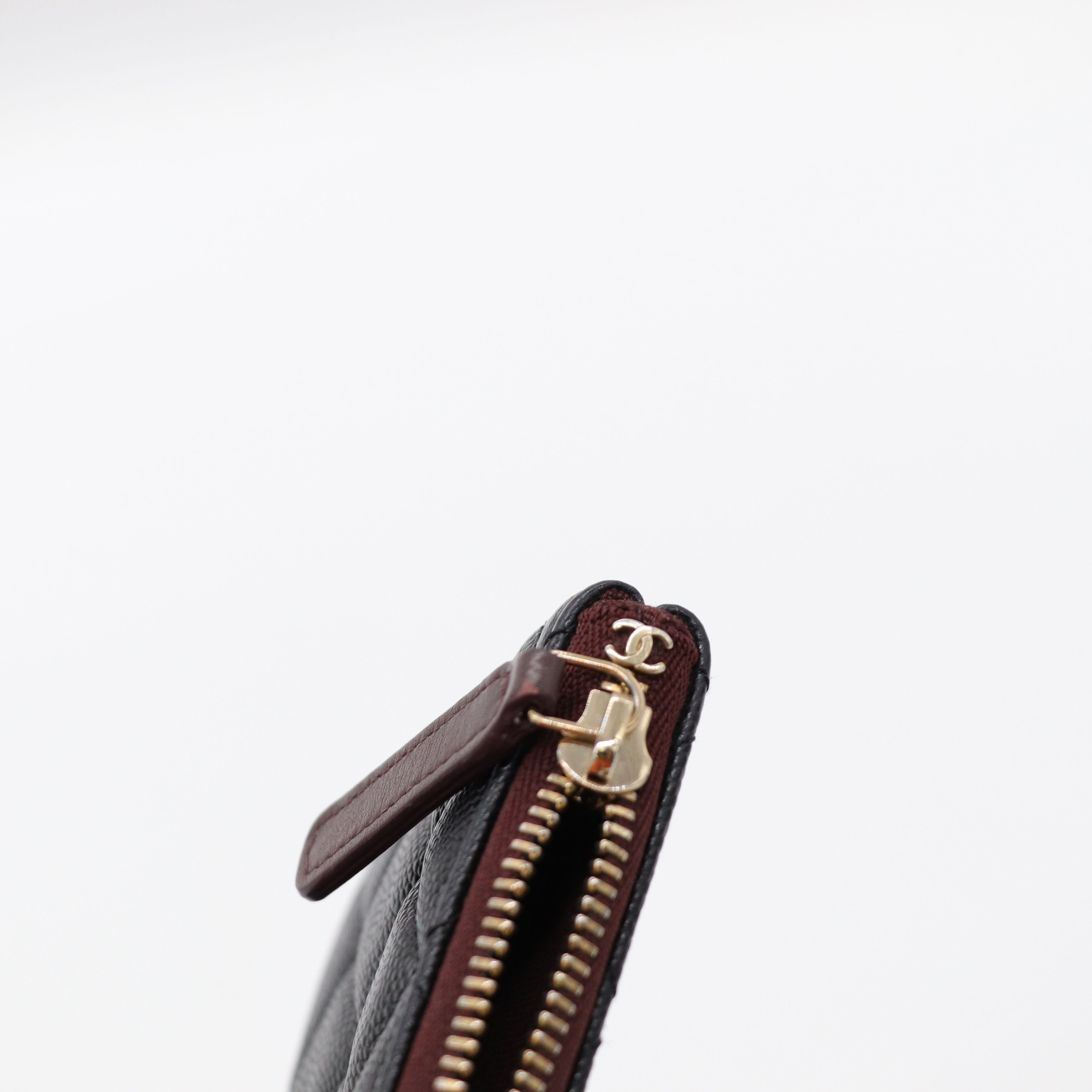 CHANEL 一字魚子醬皮零錢包-5