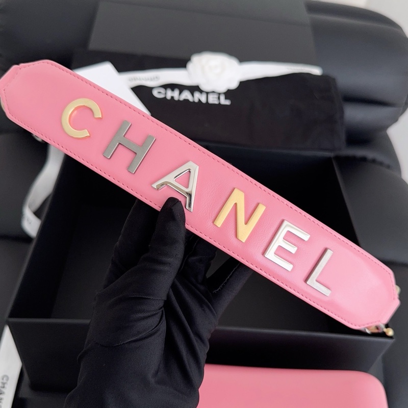 【近新閒置品】高價款閒置品Chanel香奈兒唇膏粉小號手柄流浪鏈條包手柄款29開-7