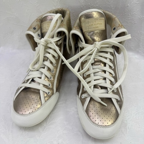 Louis Vuitton Trainers EU 37