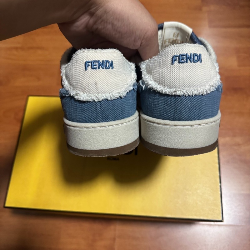Fendi正品芬迪Match牛仔低幫時尚板鞋 男款 藍白色 41碼-4